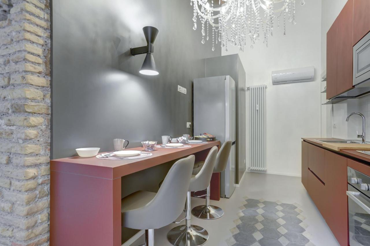 Colosseo Apt Laterano 85 - Home And More Rom Exterior foto